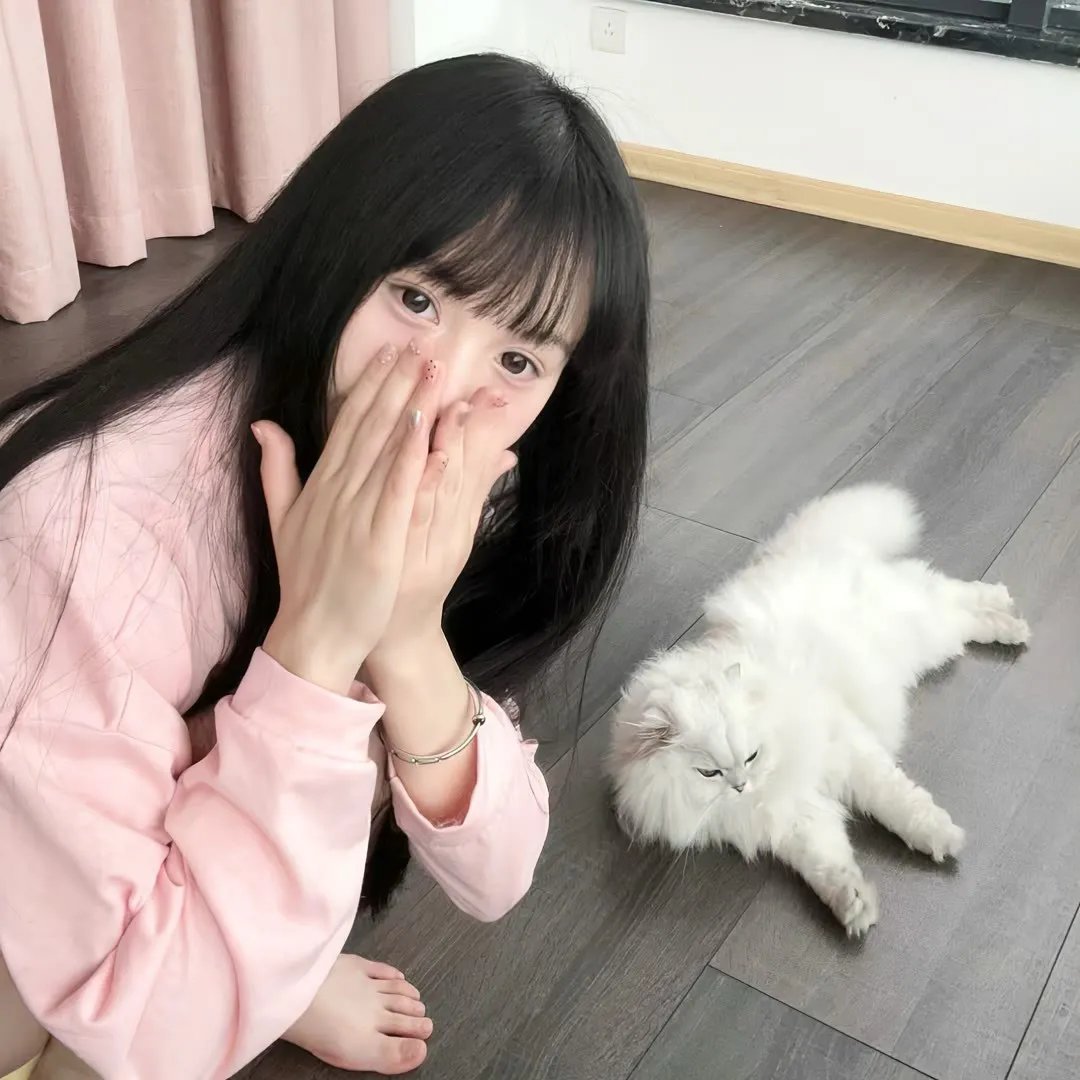 5个吓鬼的少年